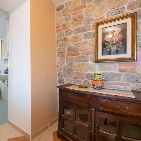 Apartment Larca Kanfanar